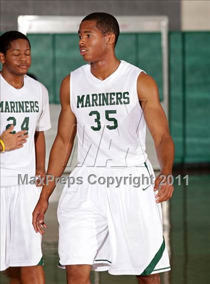 Thumbnail 2 in San Marino vs. St. Monica (Tip-Off Classic) photogallery.