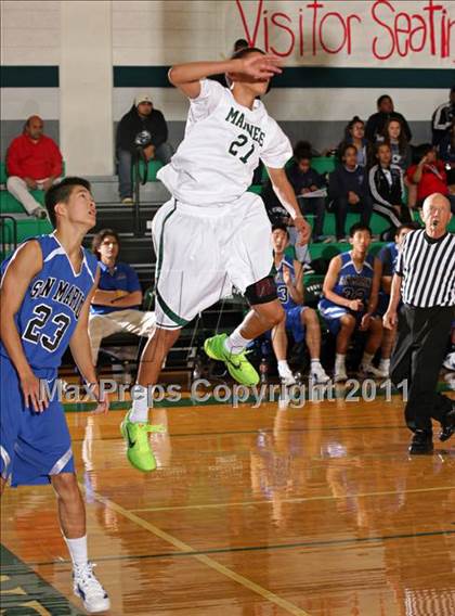 Thumbnail 1 in San Marino vs. St. Monica (Tip-Off Classic) photogallery.