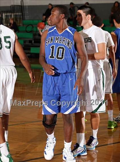 Thumbnail 2 in San Marino vs. St. Monica (Tip-Off Classic) photogallery.