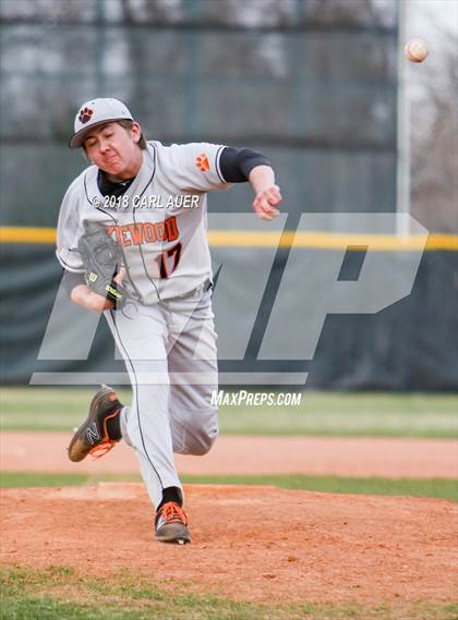 Thumbnail 2 in Lakewood vs. Chatfield photogallery.