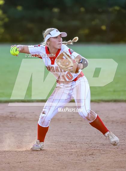 Thumbnail 2 in Regina @ Assumption photogallery.