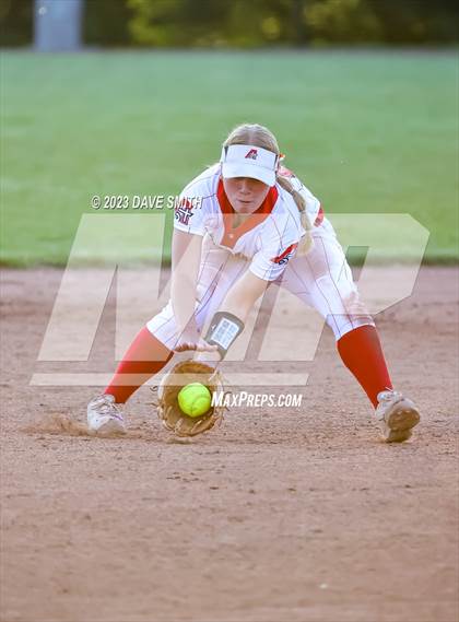 Thumbnail 2 in Regina @ Assumption photogallery.