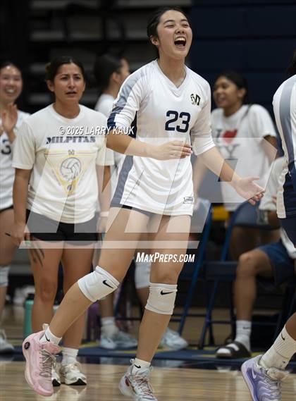 Thumbnail 2 in Los Gatos @ Milpitas photogallery.