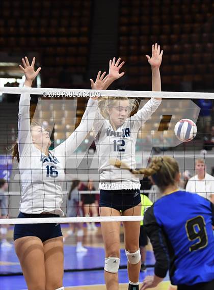 Thumbnail 1 in Valor Christian vs.Rampart  (CHSAA 5A Quarter-Final) photogallery.