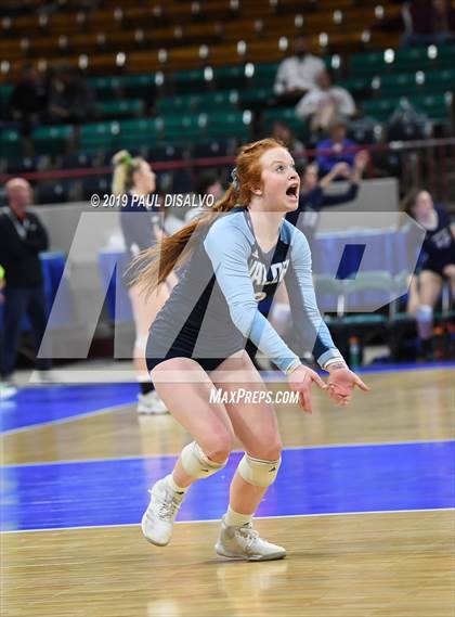 Thumbnail 2 in Valor Christian vs.Rampart  (CHSAA 5A Quarter-Final) photogallery.