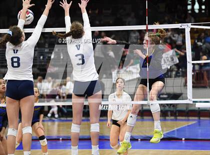 Thumbnail 2 in Valor Christian vs.Rampart  (CHSAA 5A Quarter-Final) photogallery.