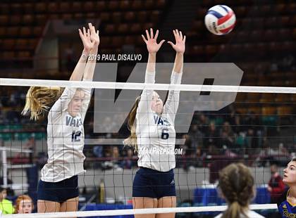 Thumbnail 1 in Valor Christian vs.Rampart  (CHSAA 5A Quarter-Final) photogallery.