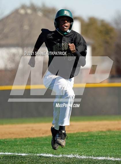 Thumbnail 3 in DeSoto vs. Haltom photogallery.