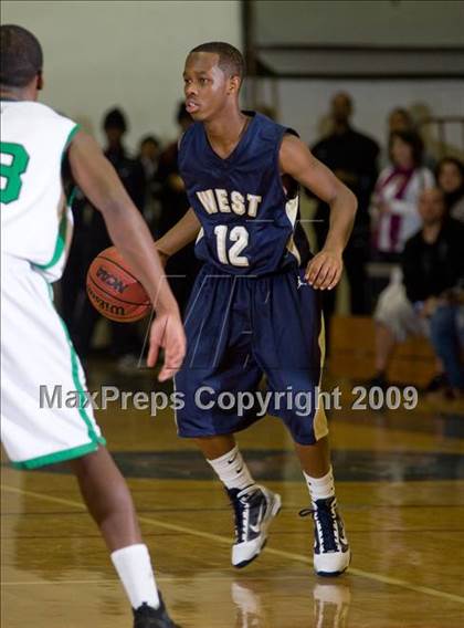 Thumbnail 1 in West @ Lincoln (Modesto Christian Holiday Hoops)  photogallery.