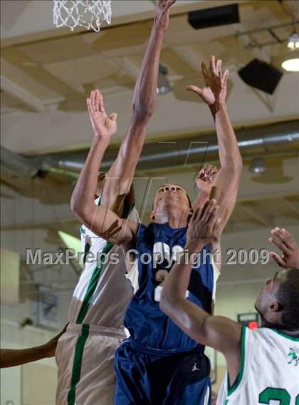 Thumbnail 1 in West @ Lincoln (Modesto Christian Holiday Hoops)  photogallery.