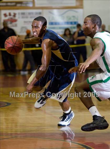 Thumbnail 1 in West @ Lincoln (Modesto Christian Holiday Hoops)  photogallery.