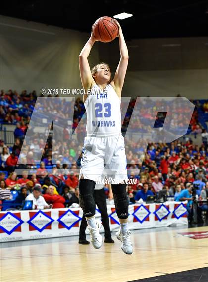 Thumbnail 2 in Wonderview vs. Mt. Vernon-Enola (AAA 1A Final) photogallery.