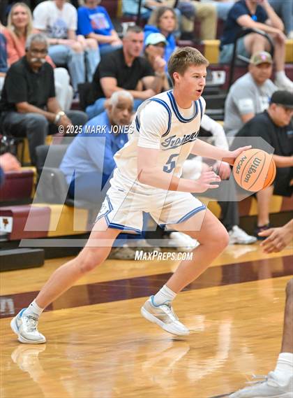 Thumbnail 3 in Valley Christian vs. Yuma Catholic (AIA Copper Semifinal) photogallery.
