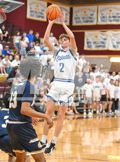 Thumbnail 2 in Valley Christian vs. Yuma Catholic (AIA Copper Semifinal) photogallery.