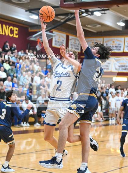 Thumbnail 2 in Valley Christian vs. Yuma Catholic (AIA Copper Semifinal) photogallery.