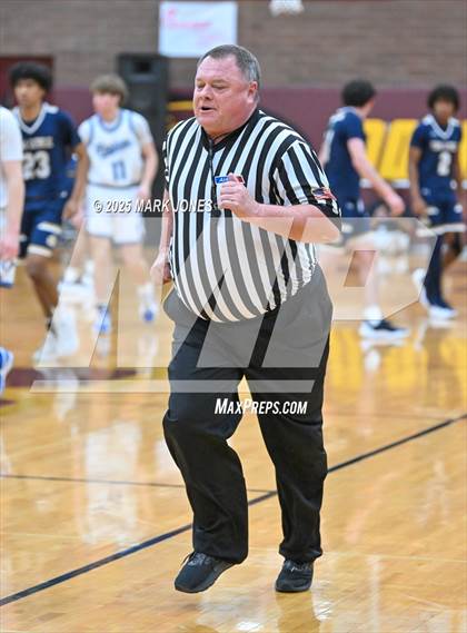 Thumbnail 1 in Valley Christian vs. Yuma Catholic (AIA Copper Semifinal) photogallery.