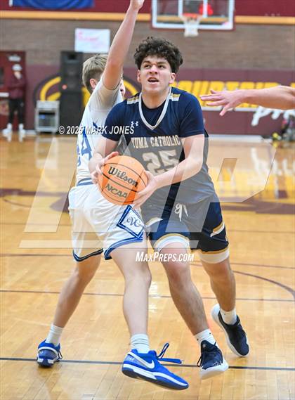 Thumbnail 2 in Valley Christian vs. Yuma Catholic (AIA Copper Semifinal) photogallery.