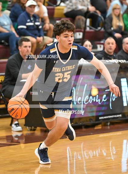 Thumbnail 3 in Valley Christian vs. Yuma Catholic (AIA Copper Semifinal) photogallery.