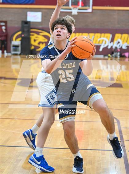 Thumbnail 1 in Valley Christian vs. Yuma Catholic (AIA Copper Semifinal) photogallery.