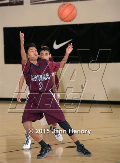 Thumbnail 1 in La Quinta vs. Rancho Mirage (MaxPreps Holiday Classic) photogallery.