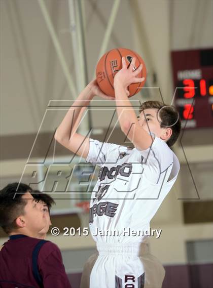 Thumbnail 3 in La Quinta vs. Rancho Mirage (MaxPreps Holiday Classic) photogallery.
