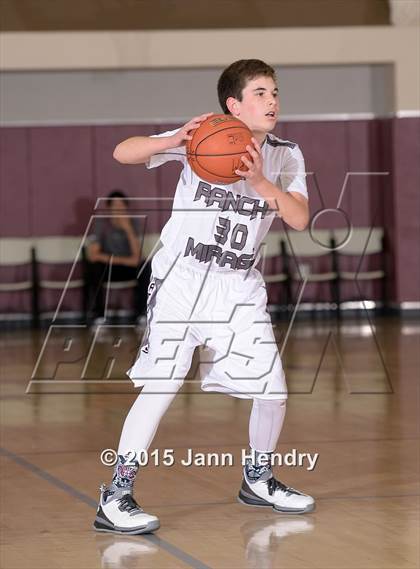 Thumbnail 1 in La Quinta vs. Rancho Mirage (MaxPreps Holiday Classic) photogallery.