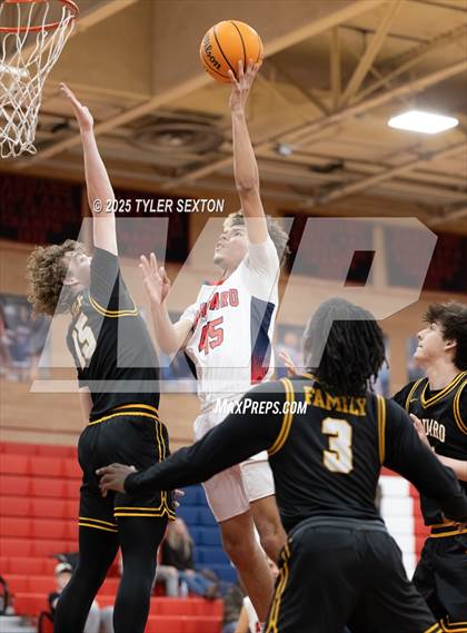 Thumbnail 2 in Saguaro @ Sahuaro photogallery.