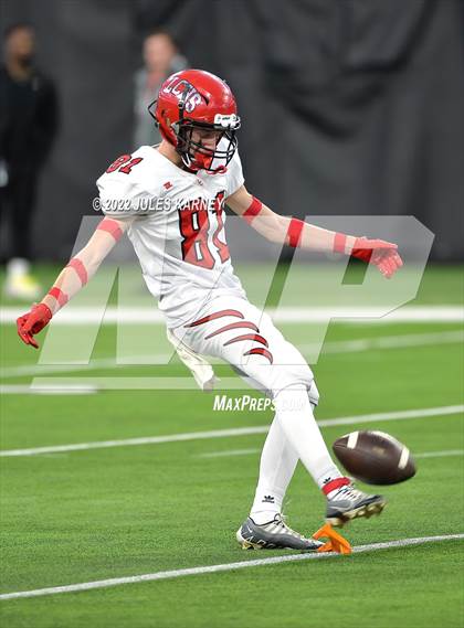 Thumbnail 2 in Lincoln County vs The Meadows (NIAA 2A State Finals) photogallery.