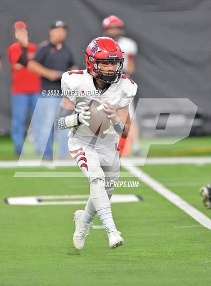 Thumbnail 2 in Lincoln County vs The Meadows (NIAA 2A State Finals) photogallery.