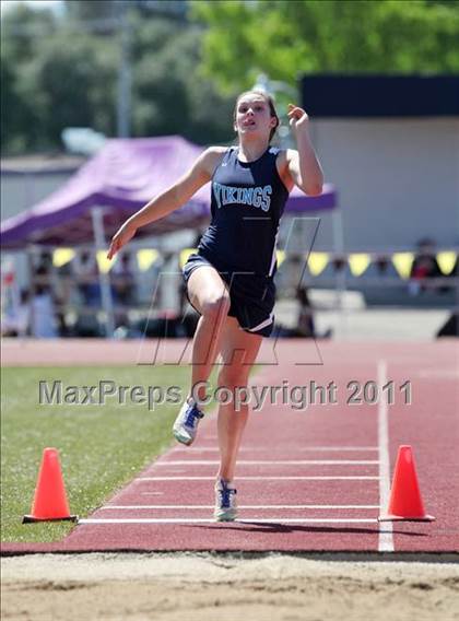 Thumbnail 3 in CIF NS D1 Track & Field Championships (Girls Long Jump) photogallery.