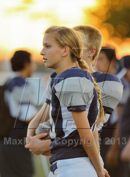 Thumbnail 2 in Buena @ Saugus photogallery.