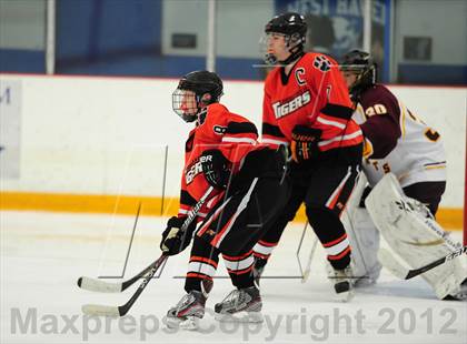 Thumbnail 1 in Ridgefield vs. South Windsor photogallery.