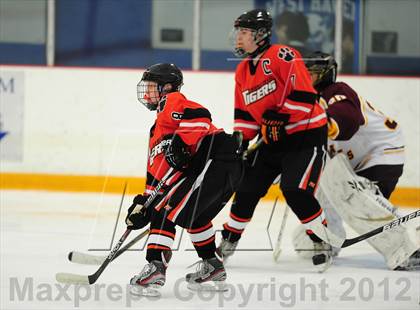 Thumbnail 2 in Ridgefield vs. South Windsor photogallery.