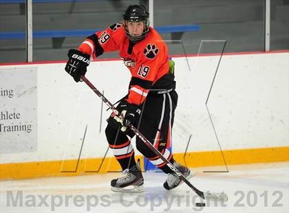 Thumbnail 2 in Ridgefield vs. South Windsor photogallery.