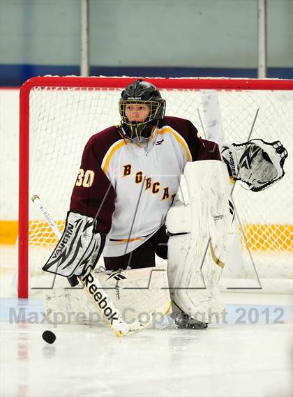 Thumbnail 3 in Ridgefield vs. South Windsor photogallery.