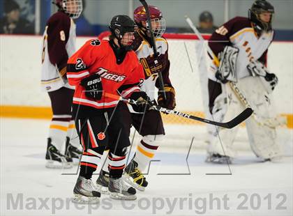 Thumbnail 1 in Ridgefield vs. South Windsor photogallery.