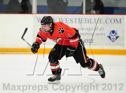 Thumbnail 3 in Ridgefield vs. South Windsor photogallery.