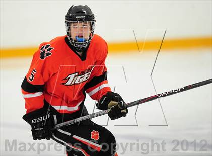 Thumbnail 3 in Ridgefield vs. South Windsor photogallery.
