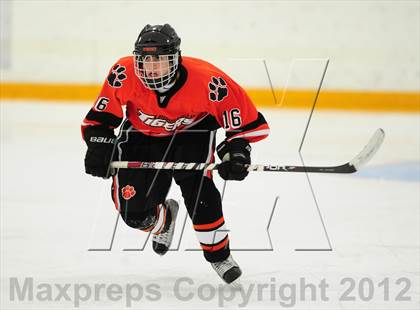 Thumbnail 2 in Ridgefield vs. South Windsor photogallery.