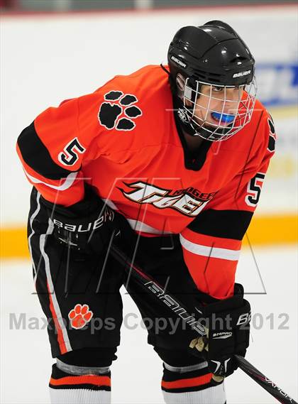 Thumbnail 3 in Ridgefield vs. South Windsor photogallery.