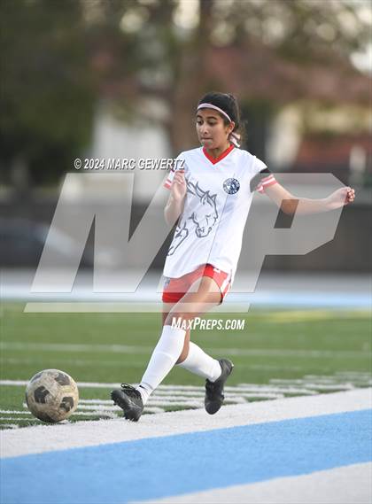 Thumbnail 1 in Yorba Linda @ Villa Park photogallery.