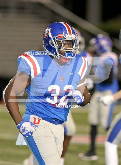Thumbnail 2 in Pope John Paul II @ Memphis University (TSSAA D2 Class AAA Quarterfinal) photogallery.