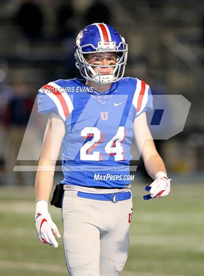 Thumbnail 2 in Pope John Paul II @ Memphis University (TSSAA D2 Class AAA Quarterfinal) photogallery.