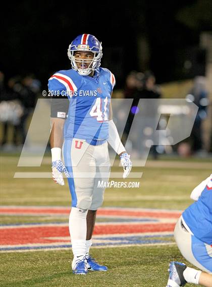 Thumbnail 2 in Pope John Paul II @ Memphis University (TSSAA D2 Class AAA Quarterfinal) photogallery.