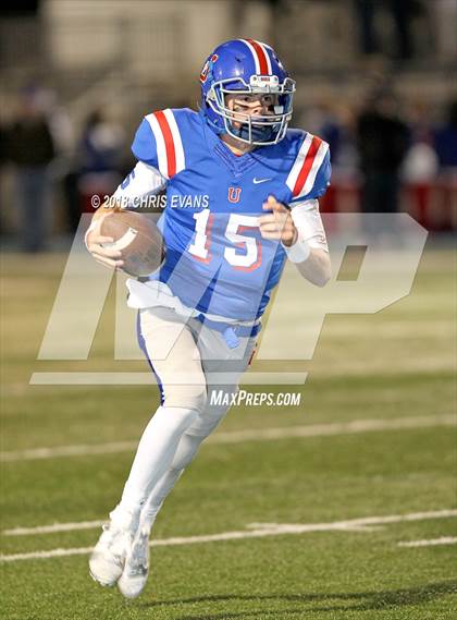 Thumbnail 2 in Pope John Paul II @ Memphis University (TSSAA D2 Class AAA Quarterfinal) photogallery.