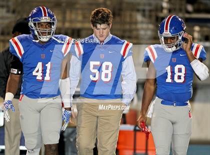 Thumbnail 2 in Pope John Paul II @ Memphis University (TSSAA D2 Class AAA Quarterfinal) photogallery.