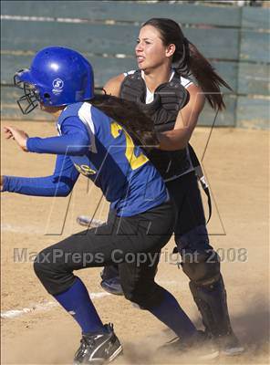 Thumbnail 2 in Rocklin vs. Del Campo (Folsom Bulldog Classic) photogallery.