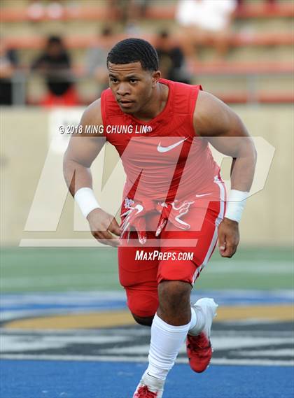 Thumbnail 1 in IMG Academy @ Mater Dei photogallery.