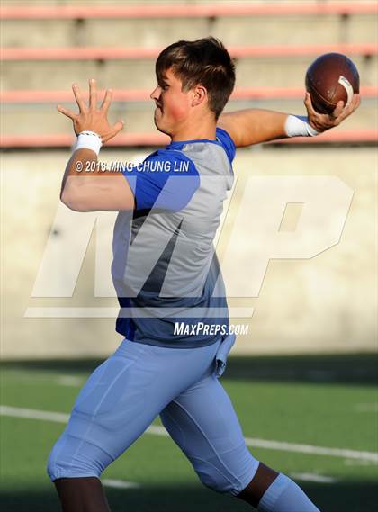 Thumbnail 2 in IMG Academy @ Mater Dei photogallery.