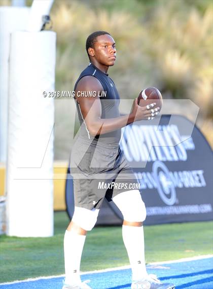 Thumbnail 3 in IMG Academy @ Mater Dei photogallery.
